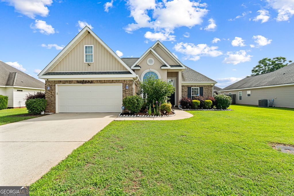 Photo of 109 Gray Fox Crossing, Bonaire, GA 31005 (MLS # 10774767)