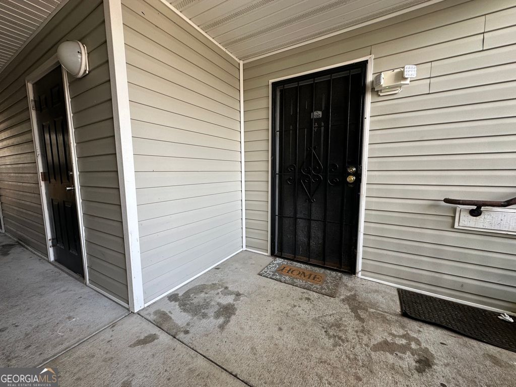 Photo of 13202 Fairington Ridge Circle, Lithonia, GA 30038 (MLS # 10701787)