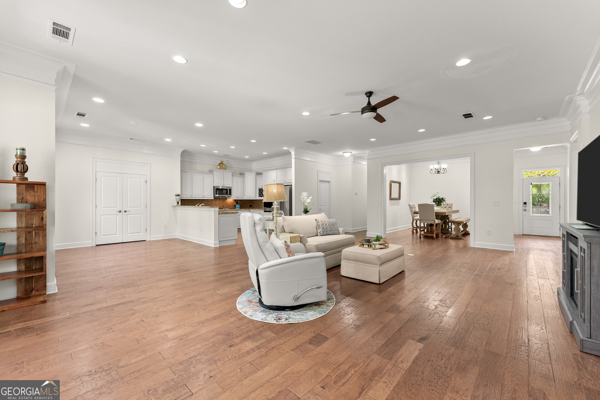 3133 Scarlet Oak LN