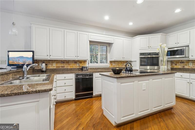 Oakton - Residential