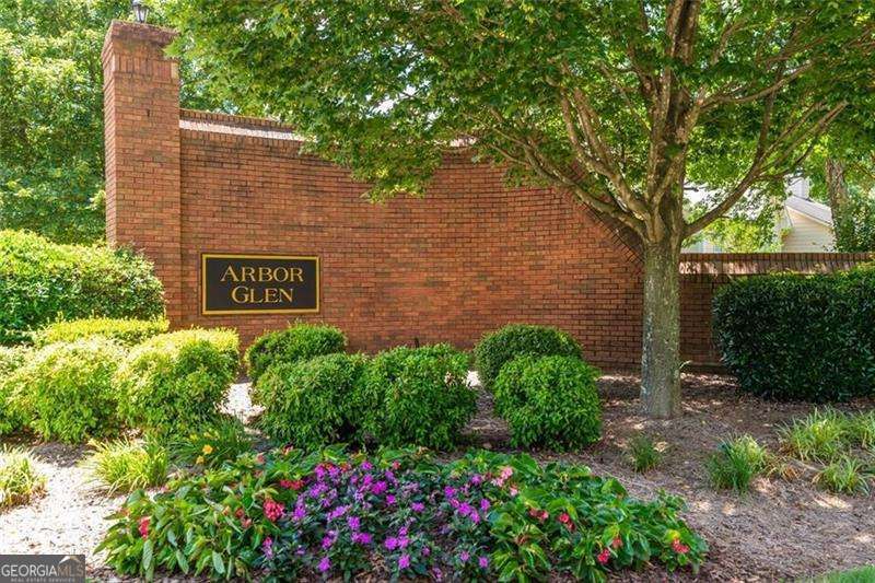 Arbor Glen - Residential Lease