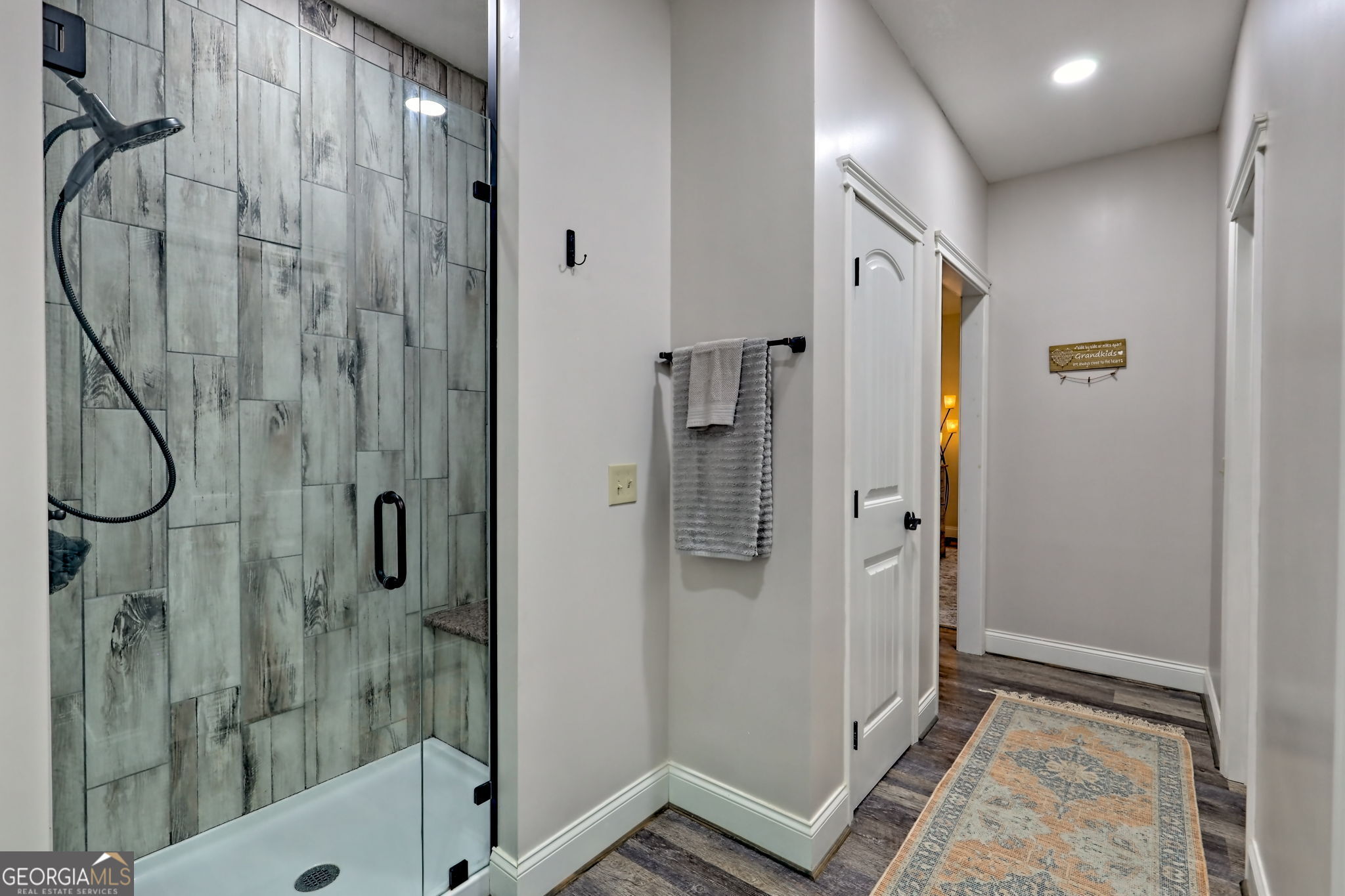 Rabun Gap, Georgia 30568, United States, 3 Bedrooms Bedrooms, ,4 BathroomsBathrooms,Residential,Active,127325