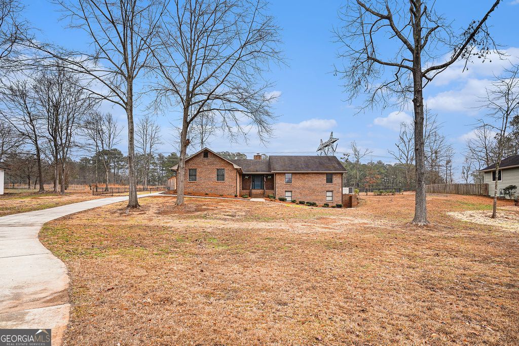 Photo of 5182 Kurt Lane SW, Conyers, GA 30094 (MLS # 10668565)