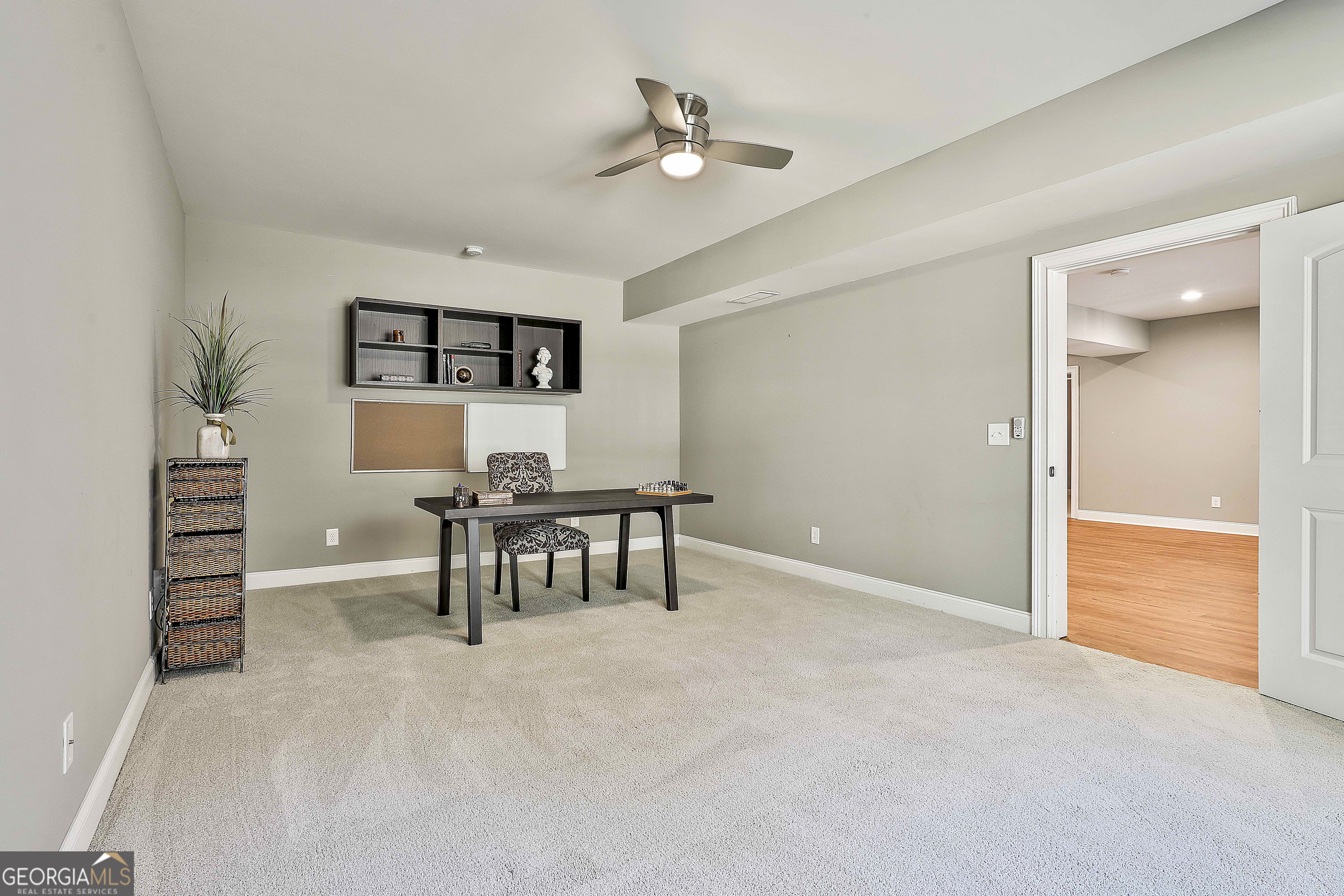 Newnan, Georgia 30263, United States, 6 Bedrooms Bedrooms, ,5 BathroomsBathrooms,Residential,Active,229579