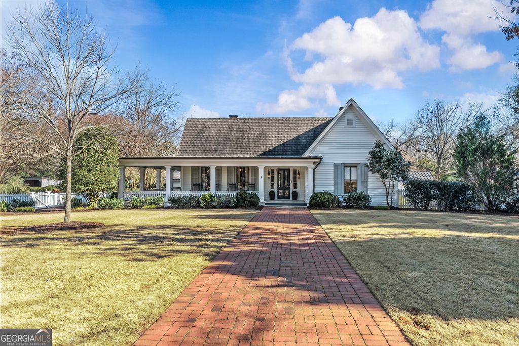 Photo of 638 S Main Street, Madison, GA 30650 (MLS # 10689454)