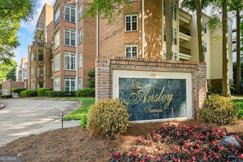 Photo of 175 15th Street NE #107, Atlanta, GA 30309 (MLS # 10772082)