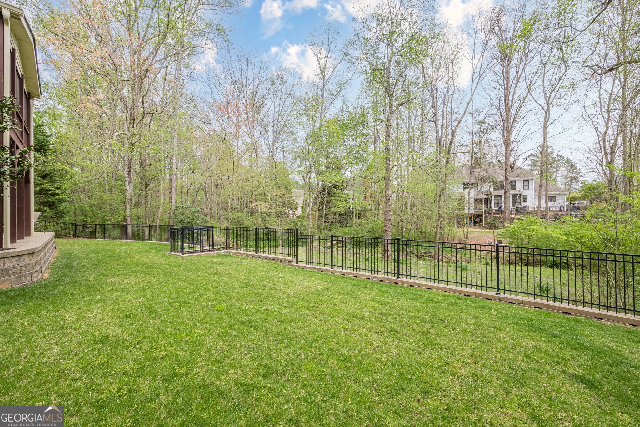 Cumming, Georgia 30040, United States, 5 Bedrooms Bedrooms, ,5 BathroomsBathrooms,Residential,Pending,102972