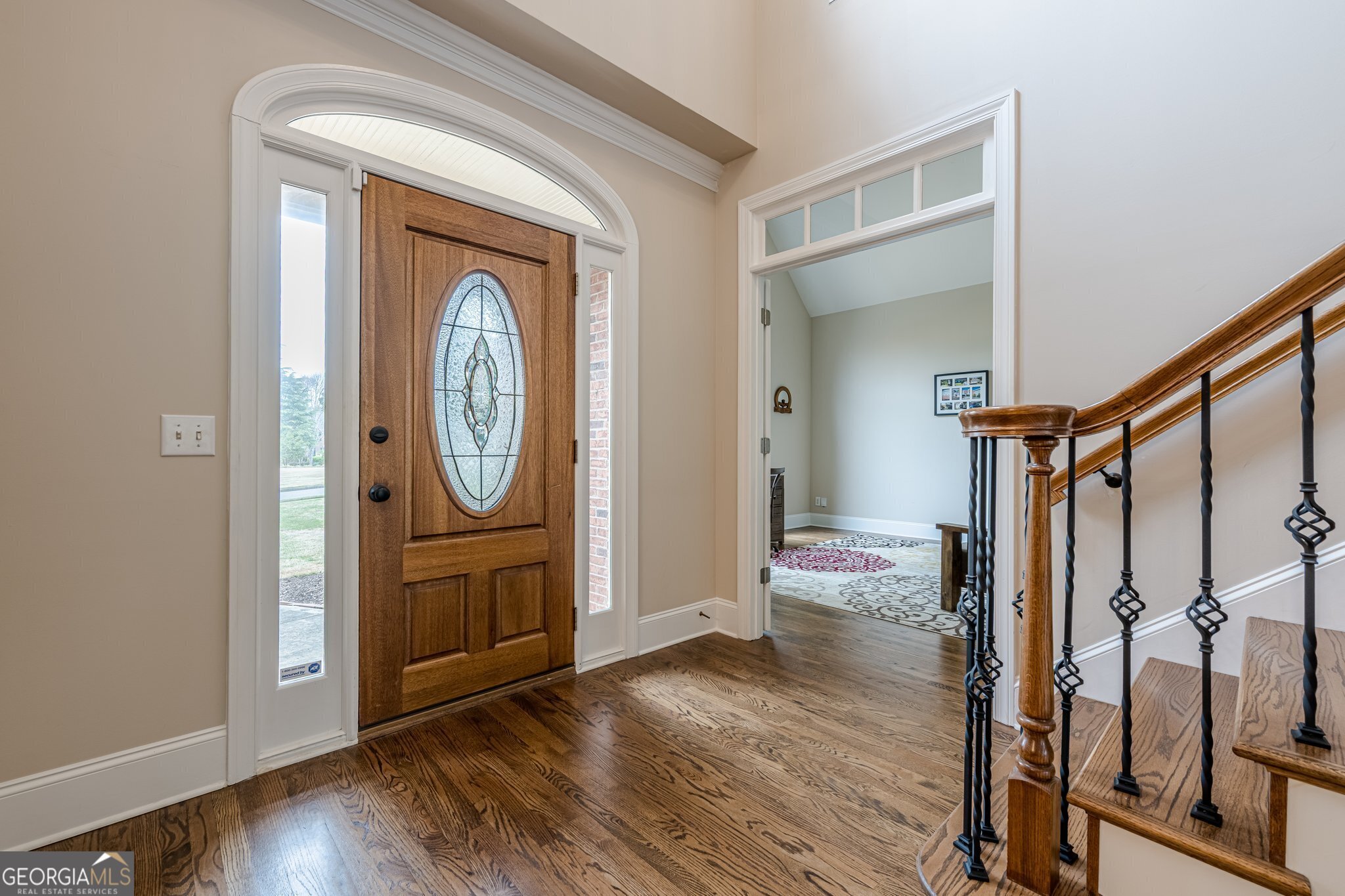 Cumming, Georgia 30040, United States, 5 Bedrooms Bedrooms, ,5 BathroomsBathrooms,Residential,Pending,102972