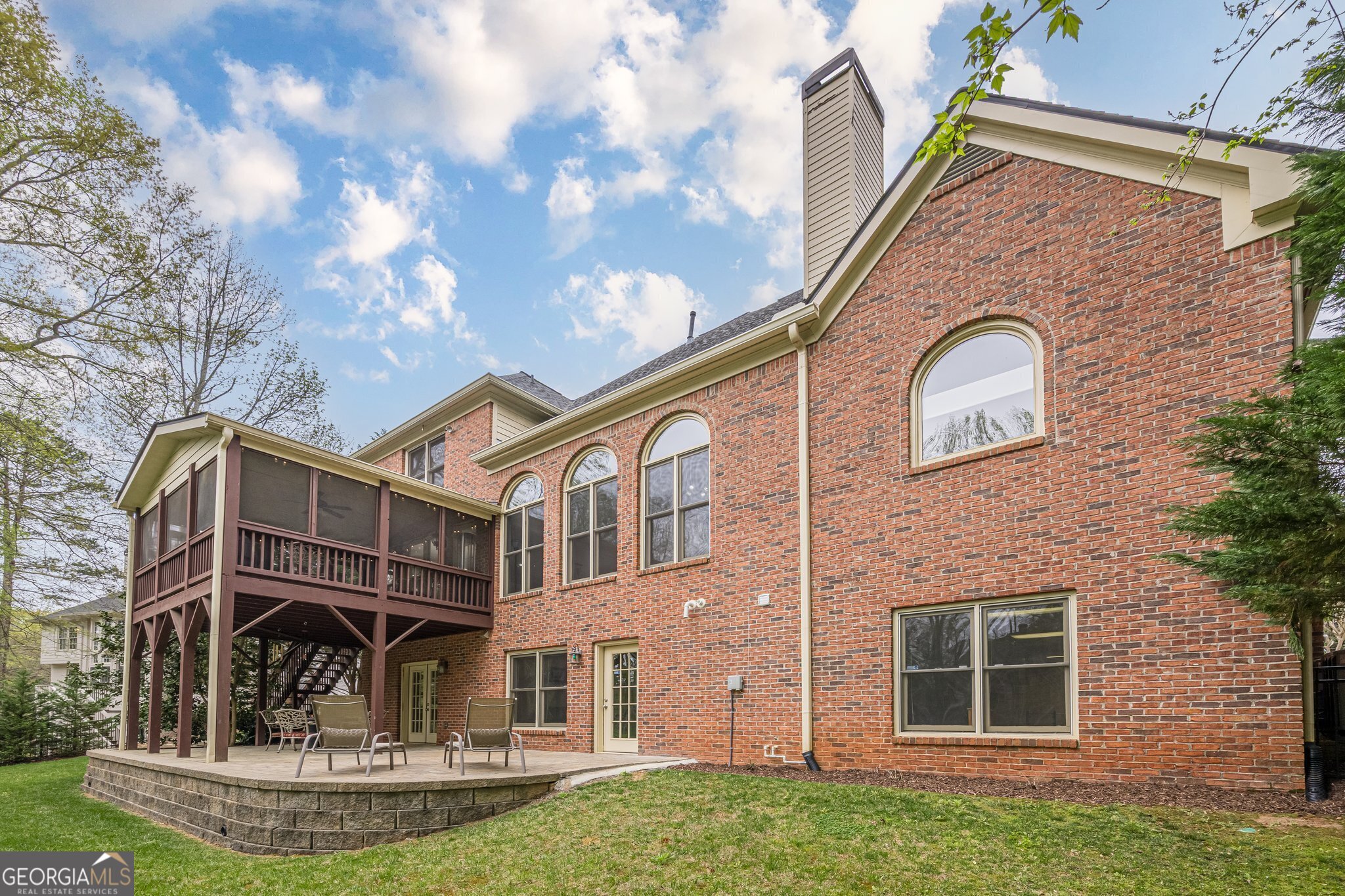 Cumming, Georgia 30040, United States, 5 Bedrooms Bedrooms, ,5 BathroomsBathrooms,Residential,Pending,102972