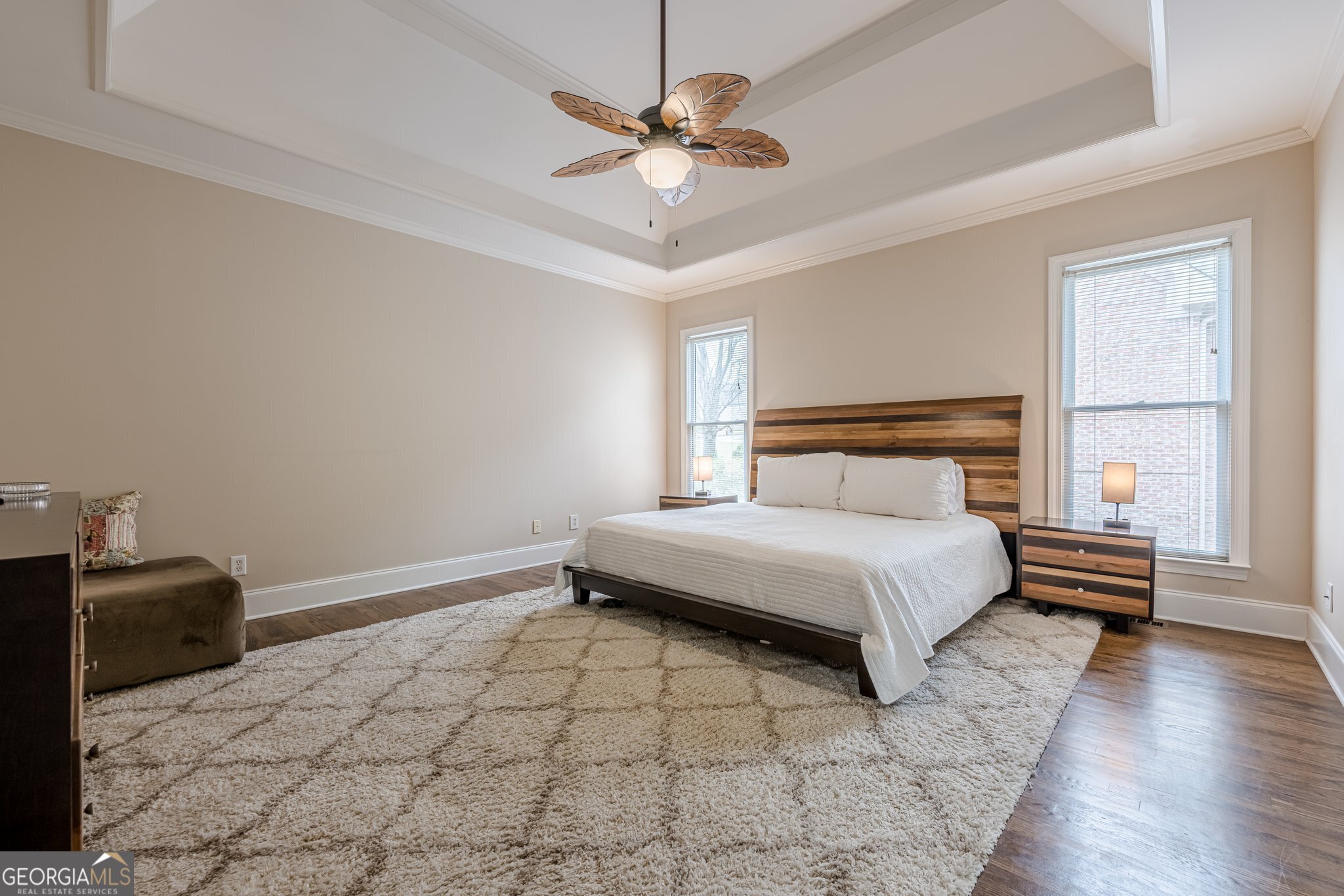 Cumming, Georgia 30040, United States, 5 Bedrooms Bedrooms, ,5 BathroomsBathrooms,Residential,Pending,102972