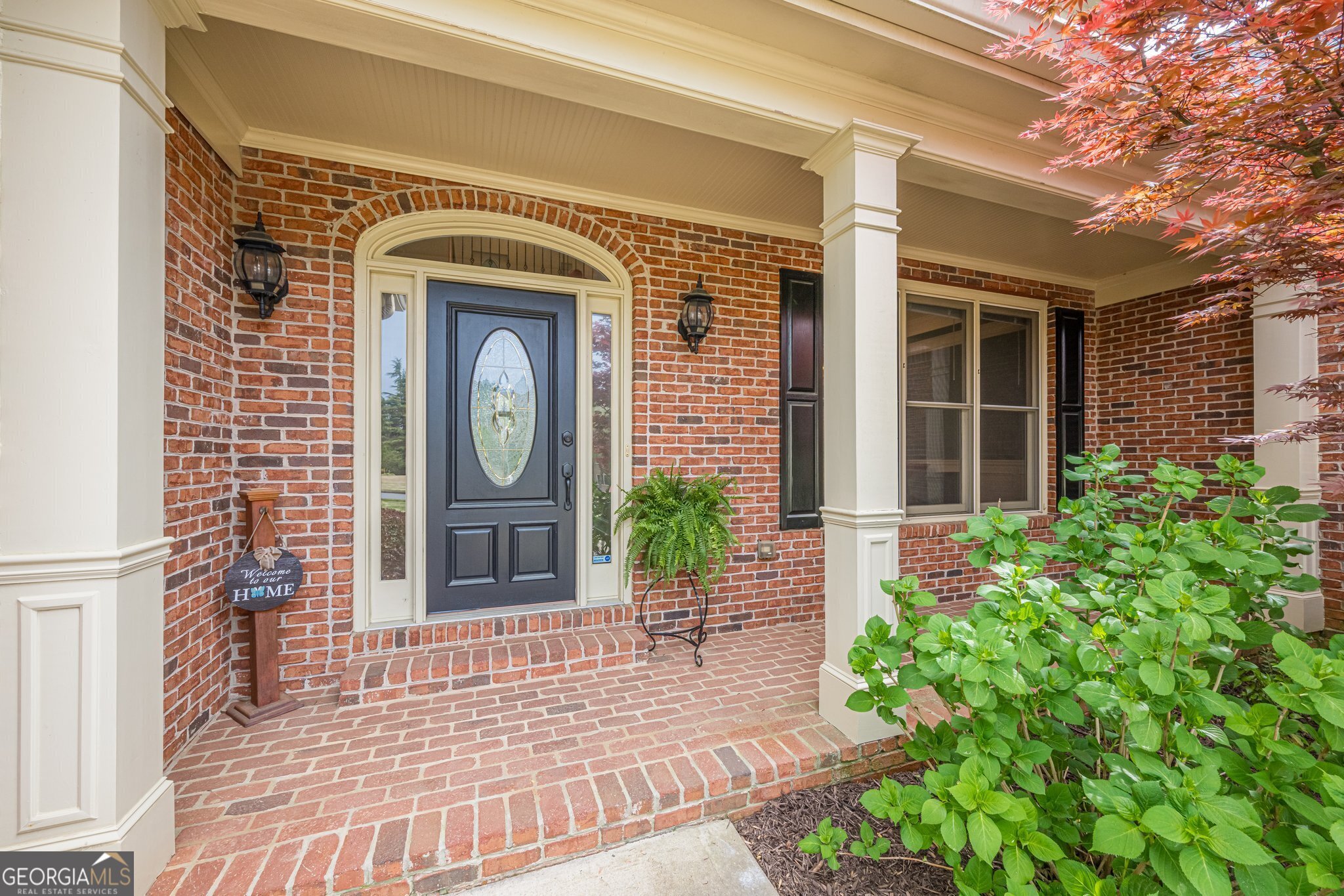 Cumming, Georgia 30040, United States, 5 Bedrooms Bedrooms, ,5 BathroomsBathrooms,Residential,Pending,102972