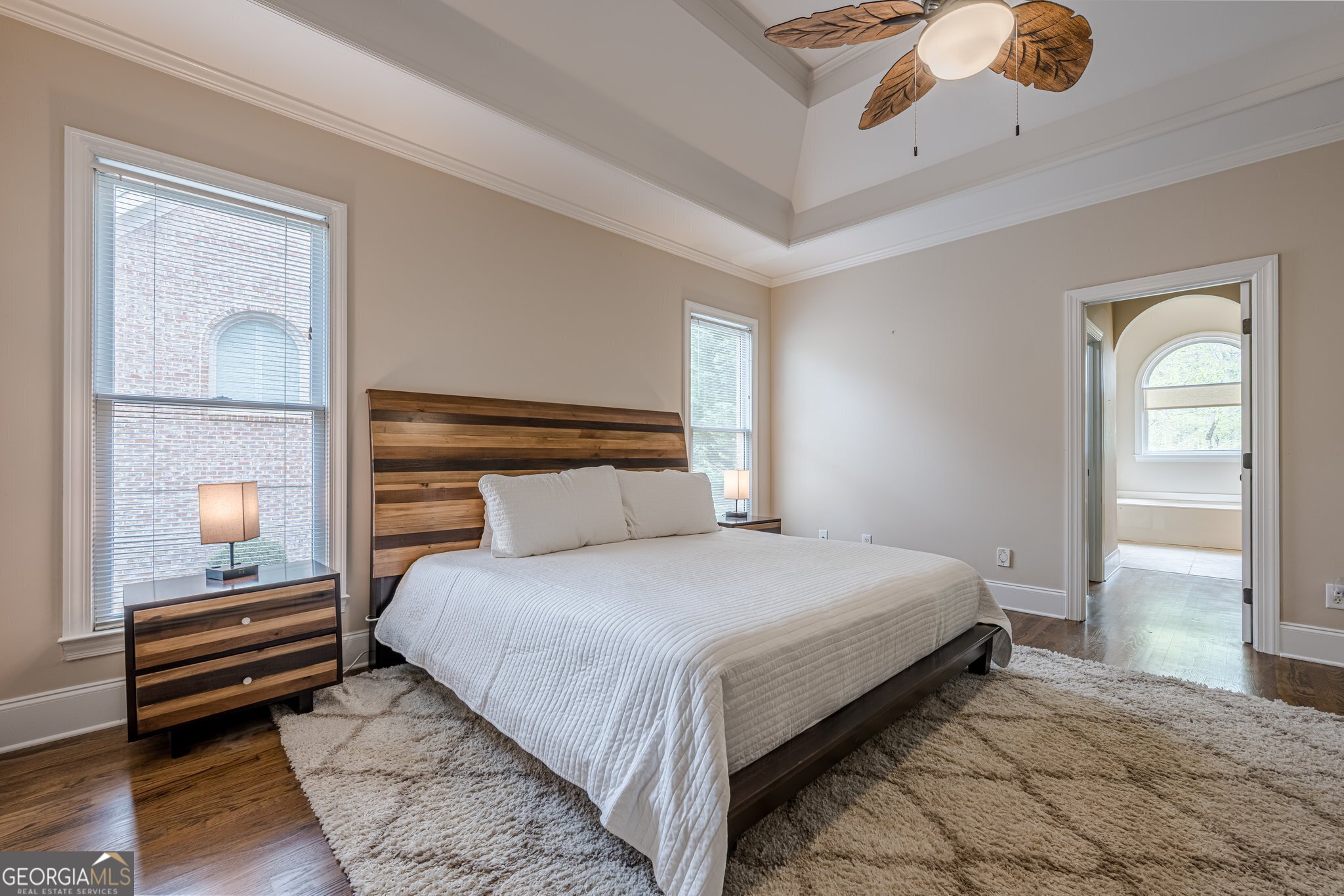 Cumming, Georgia 30040, United States, 5 Bedrooms Bedrooms, ,5 BathroomsBathrooms,Residential,Pending,102972