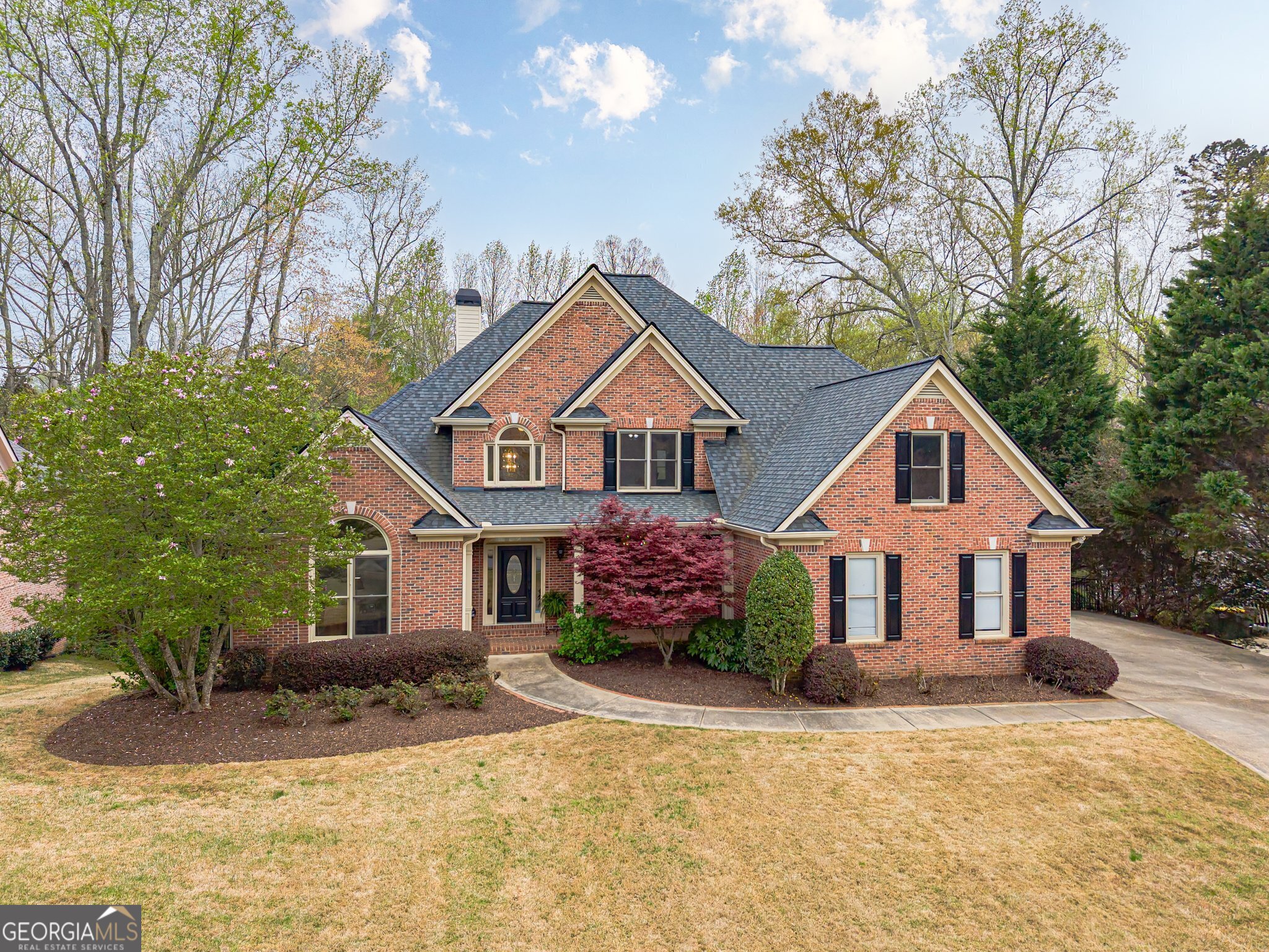 Cumming, Georgia 30040, United States, 5 Bedrooms Bedrooms, ,5 BathroomsBathrooms,Residential,Pending,102972