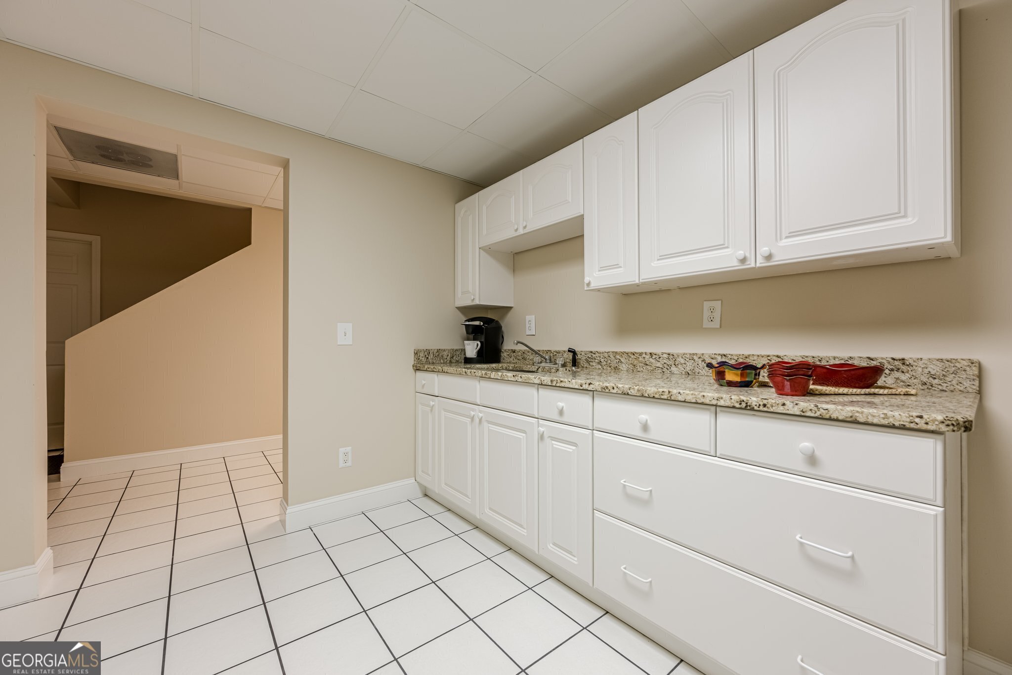 Cumming, Georgia 30040, United States, 5 Bedrooms Bedrooms, ,5 BathroomsBathrooms,Residential,Pending,102972