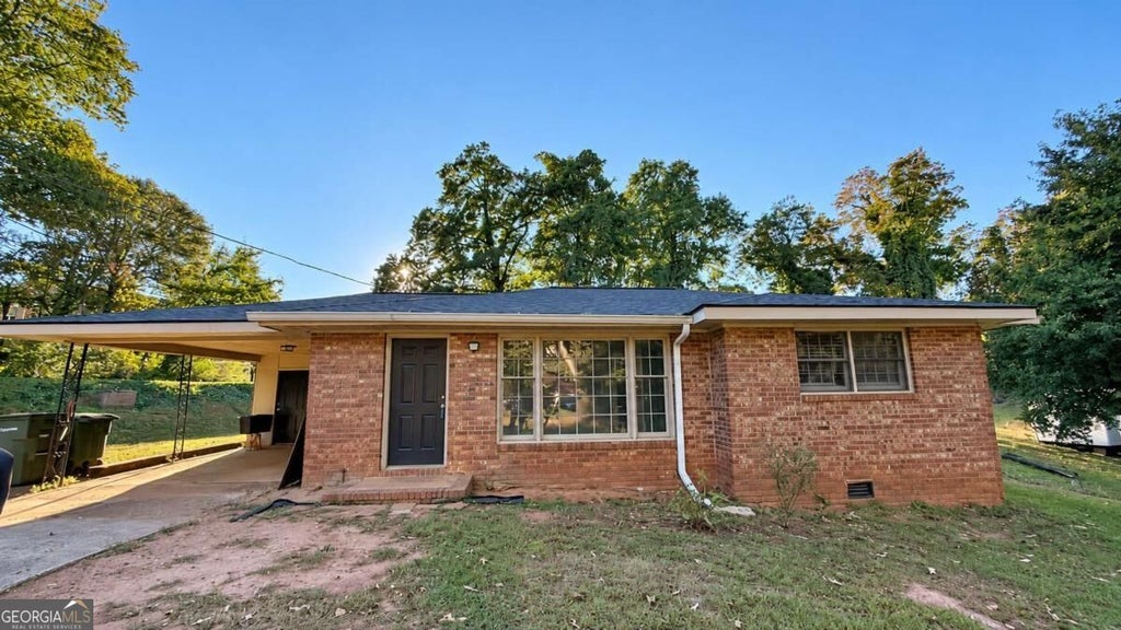 Photo of 113 Carter Street, Cornelia, GA 30531 (MLS # 10876251)
