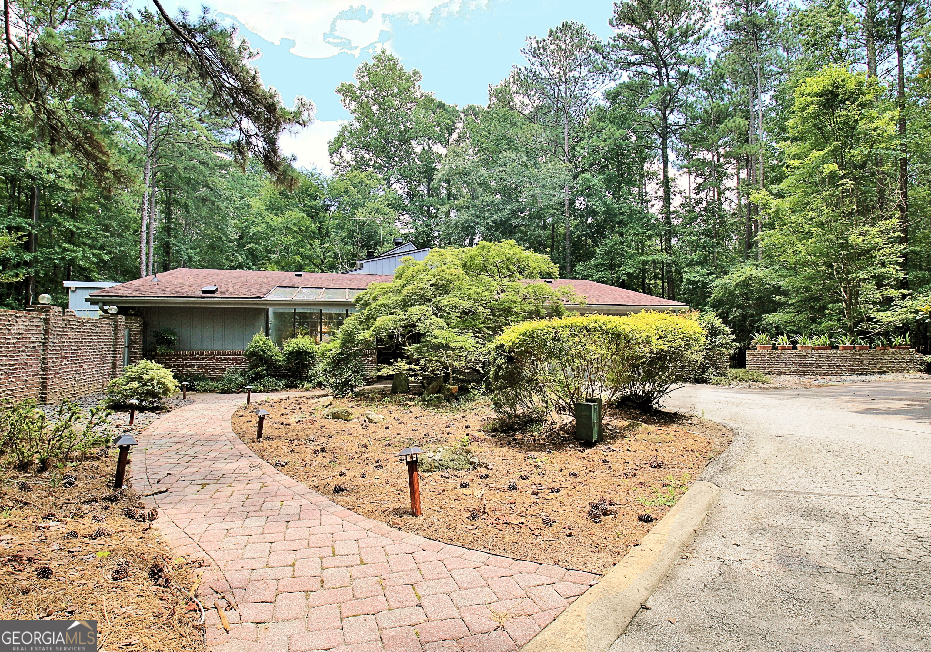 113 Camp Creek TRL