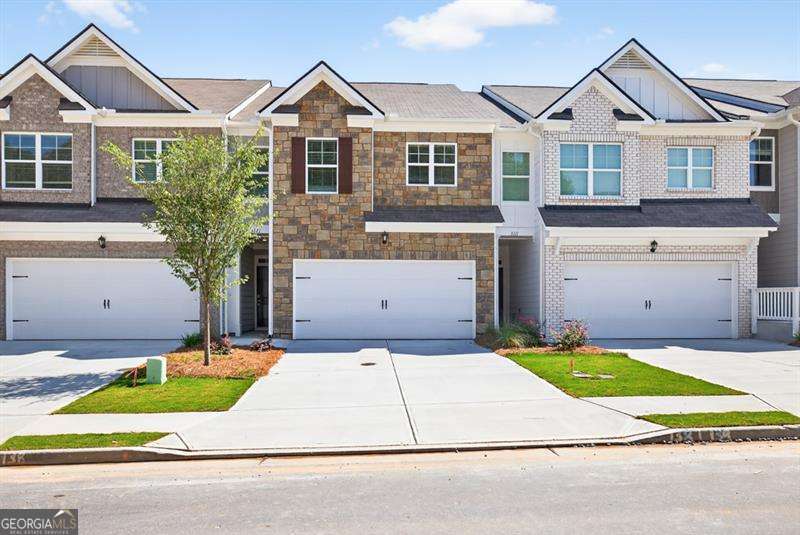 Brand-New D.R. Horton Townhomes in Prime Buford Location! Welcome to your new home just steps from the Mall of Georgia! These beautifully built D.R. Horton townhomes offer modern living in an unbeatable location-less than 5 minutes from I-85, top-rated schools, and premier shopping, dining, and entertainment. Featuring 3 spacious bedrooms and 2.5 baths, each unit boasts brand-new flooring, fresh paint, and a full suite of stainless steel appliances. Thoughtfully designed for comfort and convenience, these homes are move-in ready and waiting for you! Highlights Include: All-new construction by D.R. Horton 3 bedrooms 2.5 baths Stylish, modern finishes throughout Prime location across from the Mall of Georgia Easy access to I-85, schools, and parks Don't miss your chance to lease in this brand-new subdivision-apply today and make one of these stunning townhomes your own!