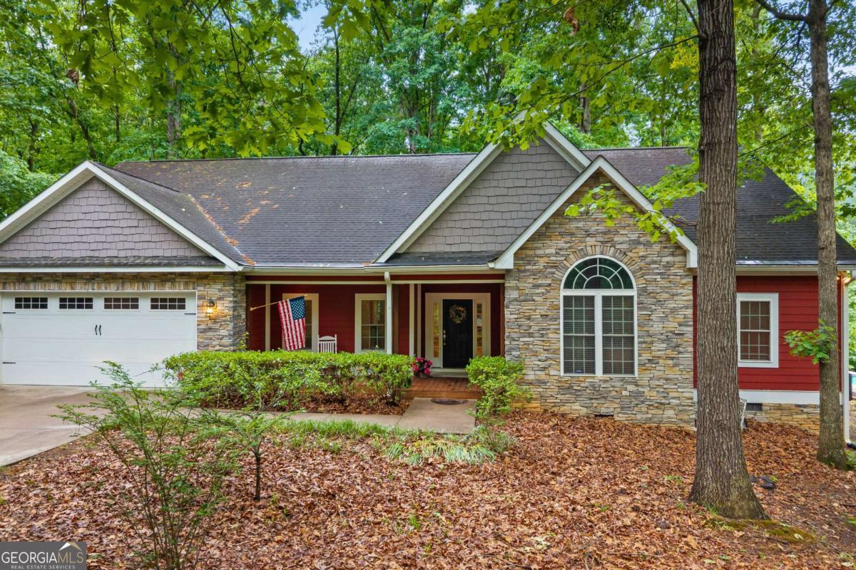 45 Highland Shoals CT