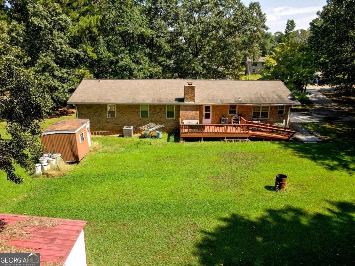 160 Helen LN