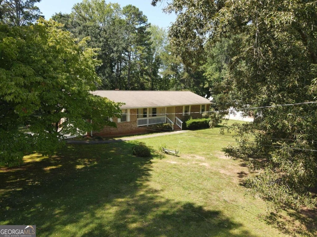 Photo of 160 Helen Lane, Stockbridge, GA 30281 (MLS # 10880551)