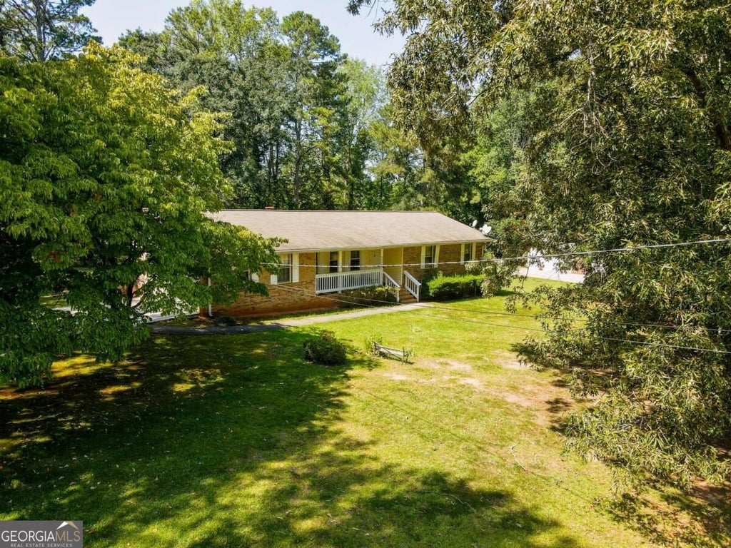 Photo of 160 Helen Lane, Stockbridge, GA 30281 (MLS # 10880551)