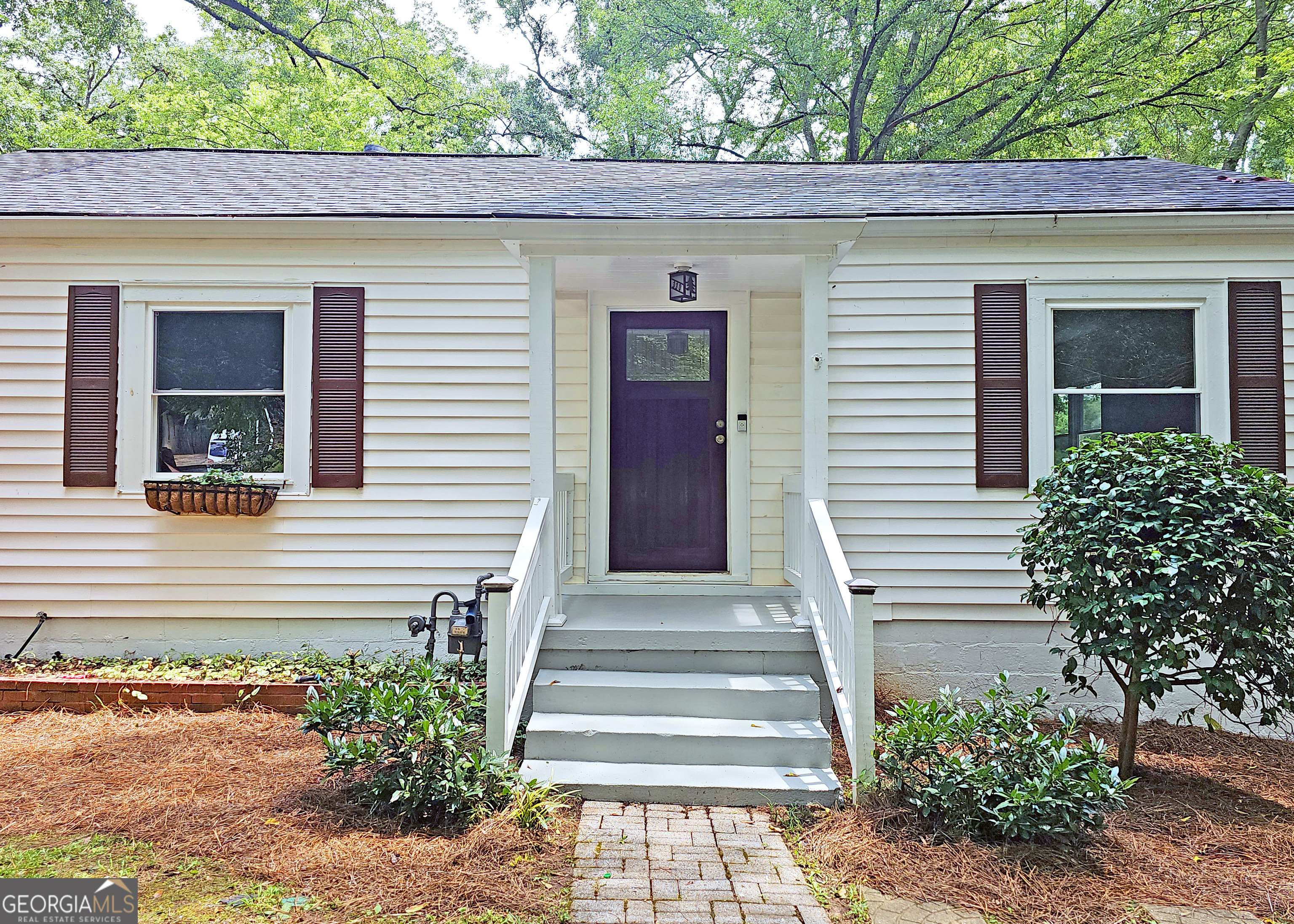 Decatur, Georgia 30030, United States, 3 Bedrooms Bedrooms, ,3 BathroomsBathrooms,Residential,Pending,78409