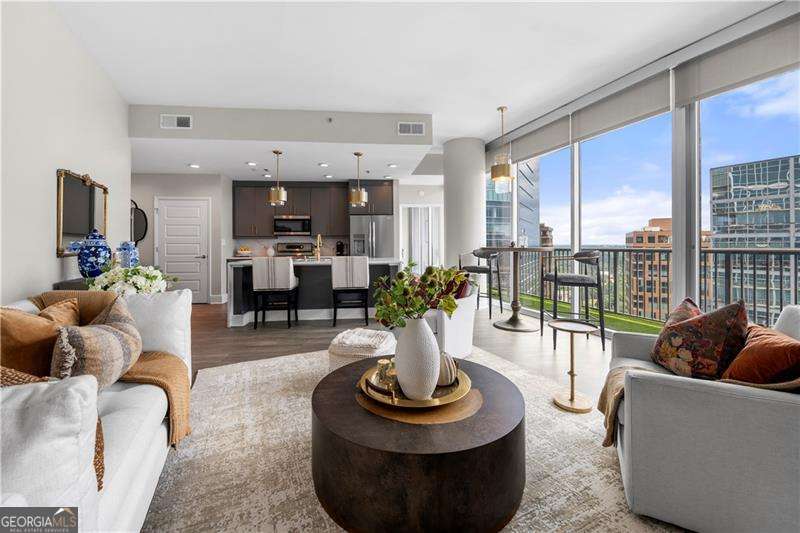 1080 Peachtree ST NE 3309