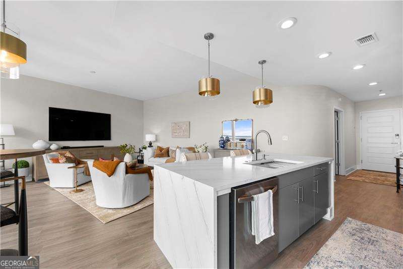 1080 Peachtree ST NE 3309