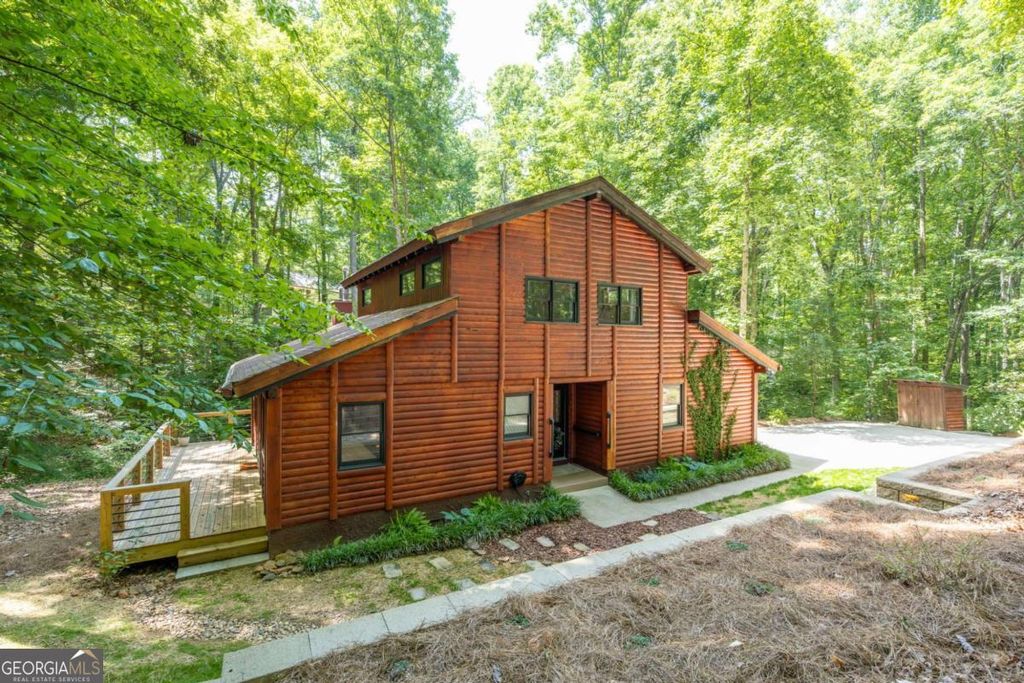 Photo of 621 Spring Bluff Court SW, Marietta, GA 30064 (MLS # 10769581)
