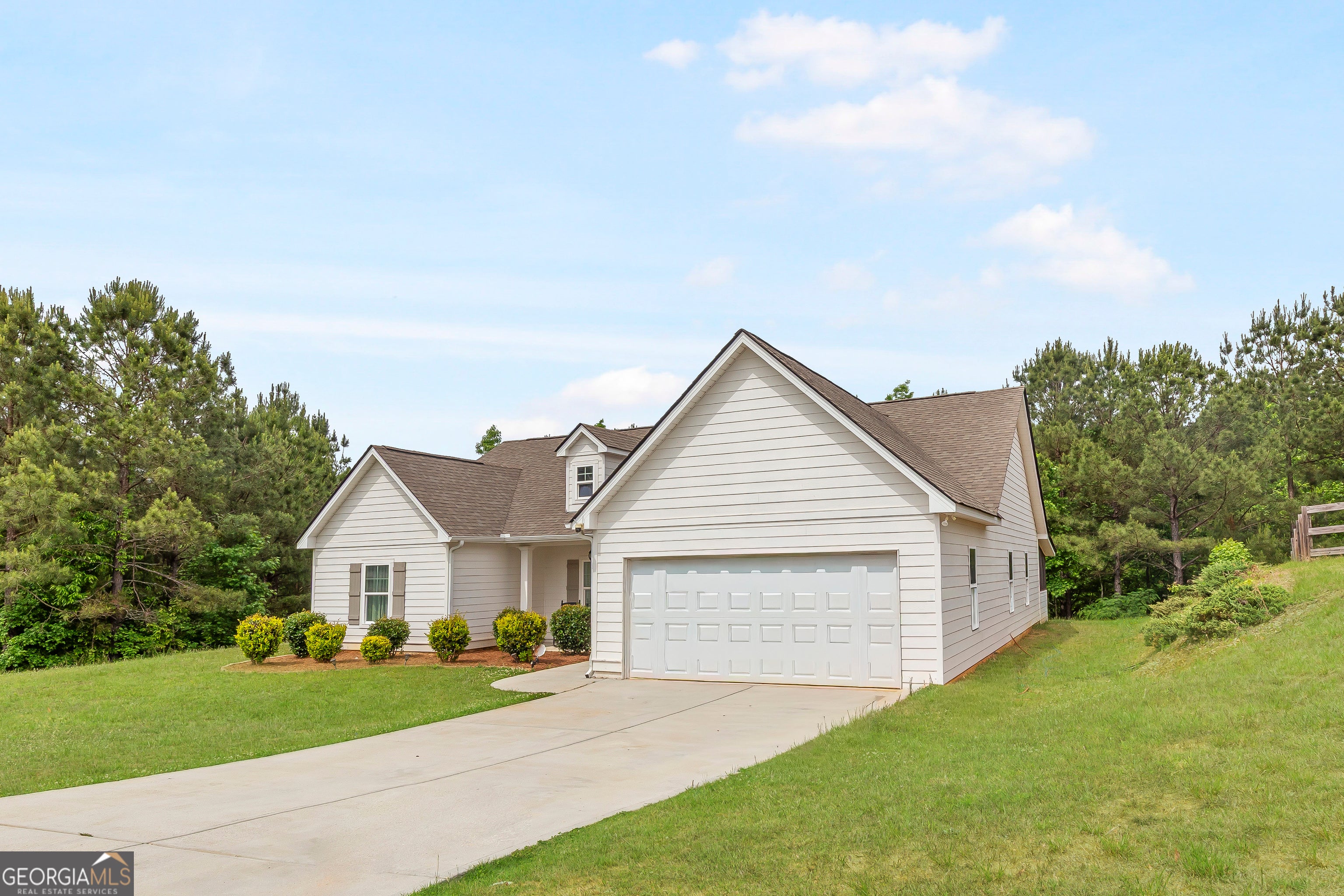 370 Springwater WAY