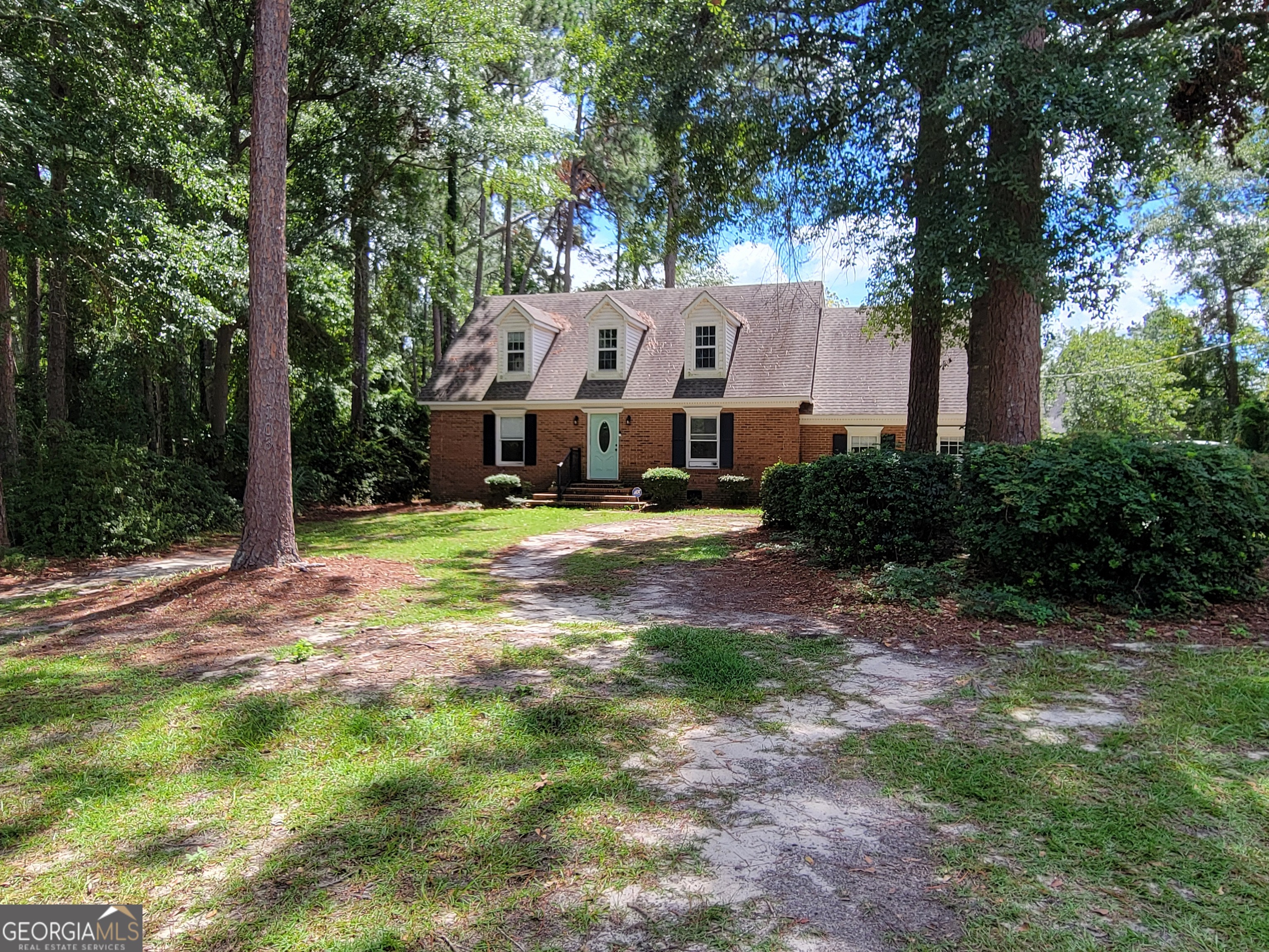 103 Oak Hollow DR
