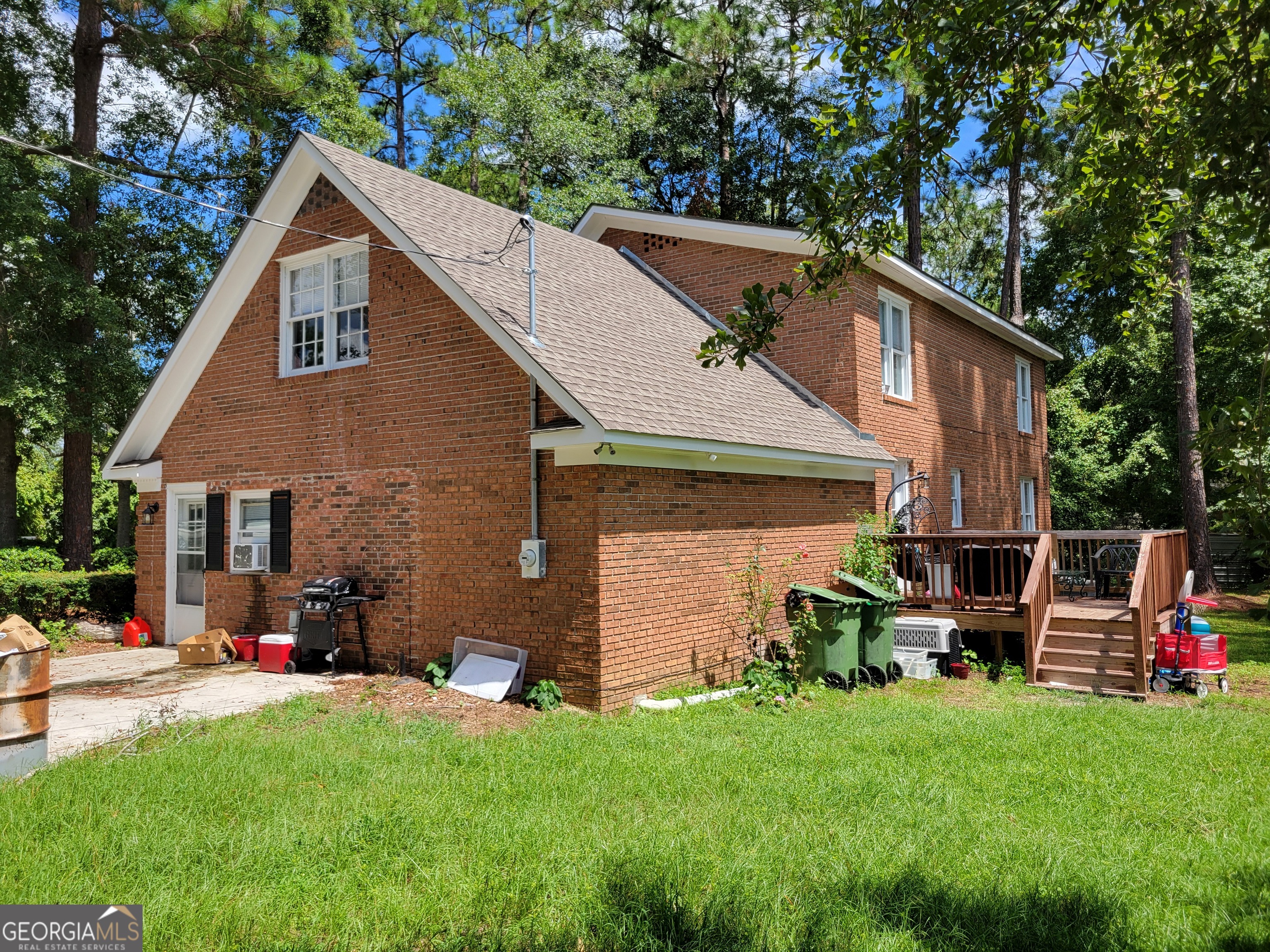 103 Oak Hollow DR