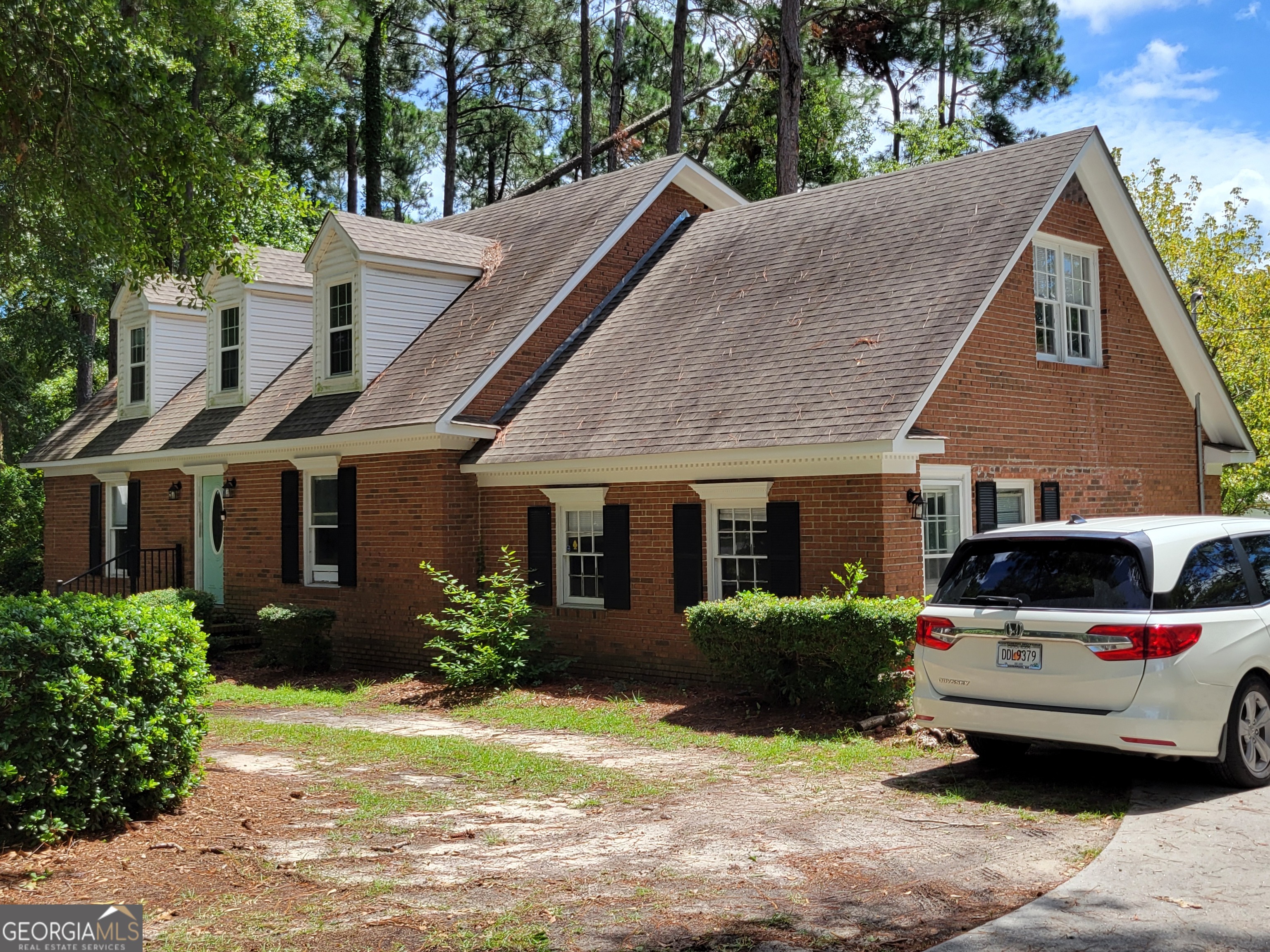 103 Oak Hollow DR