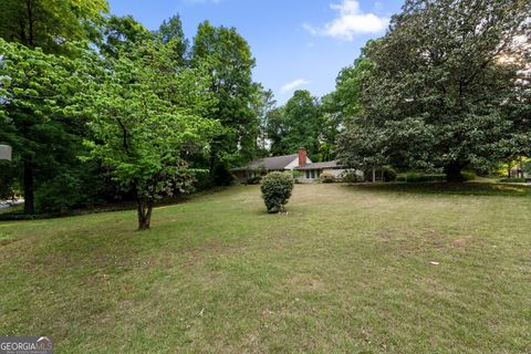 Photo of 5132 High Point Road, Atlanta, GA 30342 (MLS # 10738440)