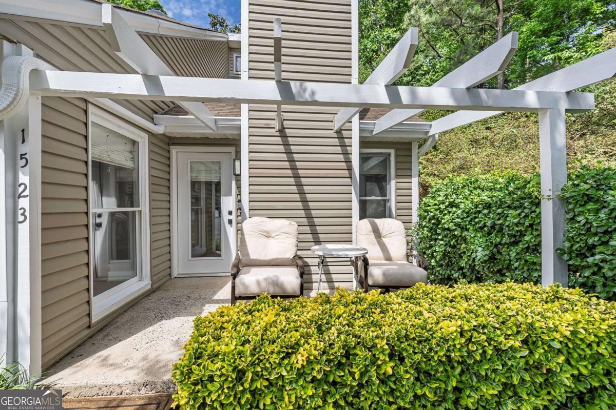 1523 Planters Ridge LN