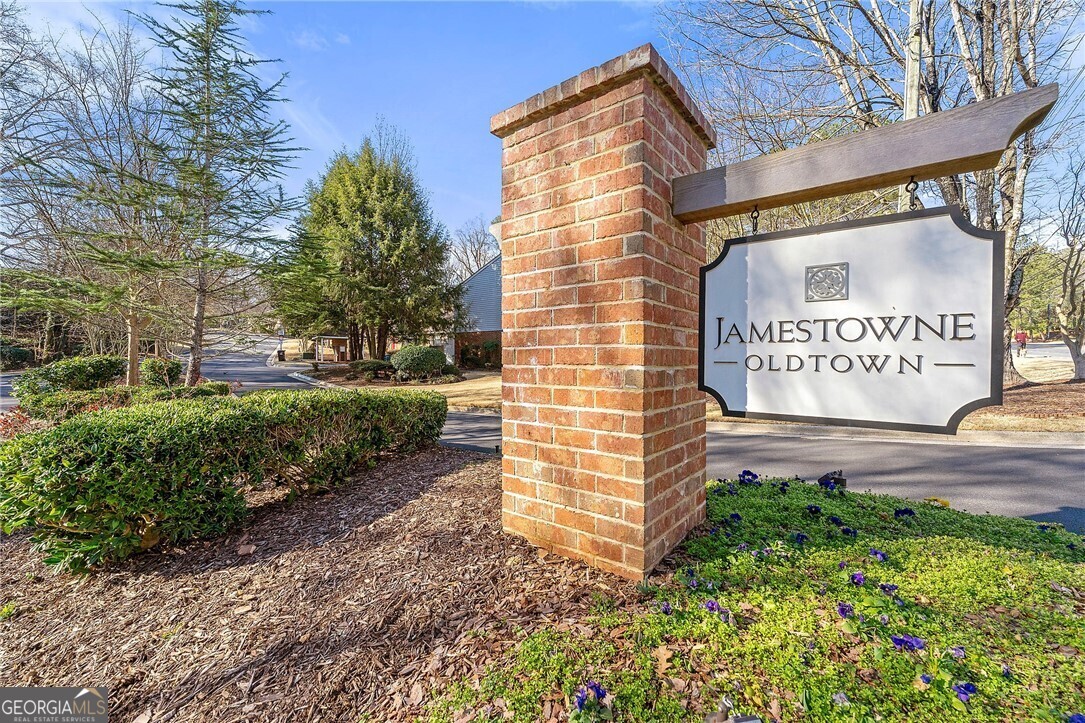 Jamestowne - Residential