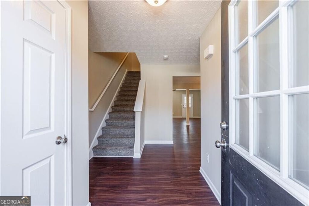 Photo of 3326 Waldrop Trail, Decatur, GA 30034 (MLS # 10701945)