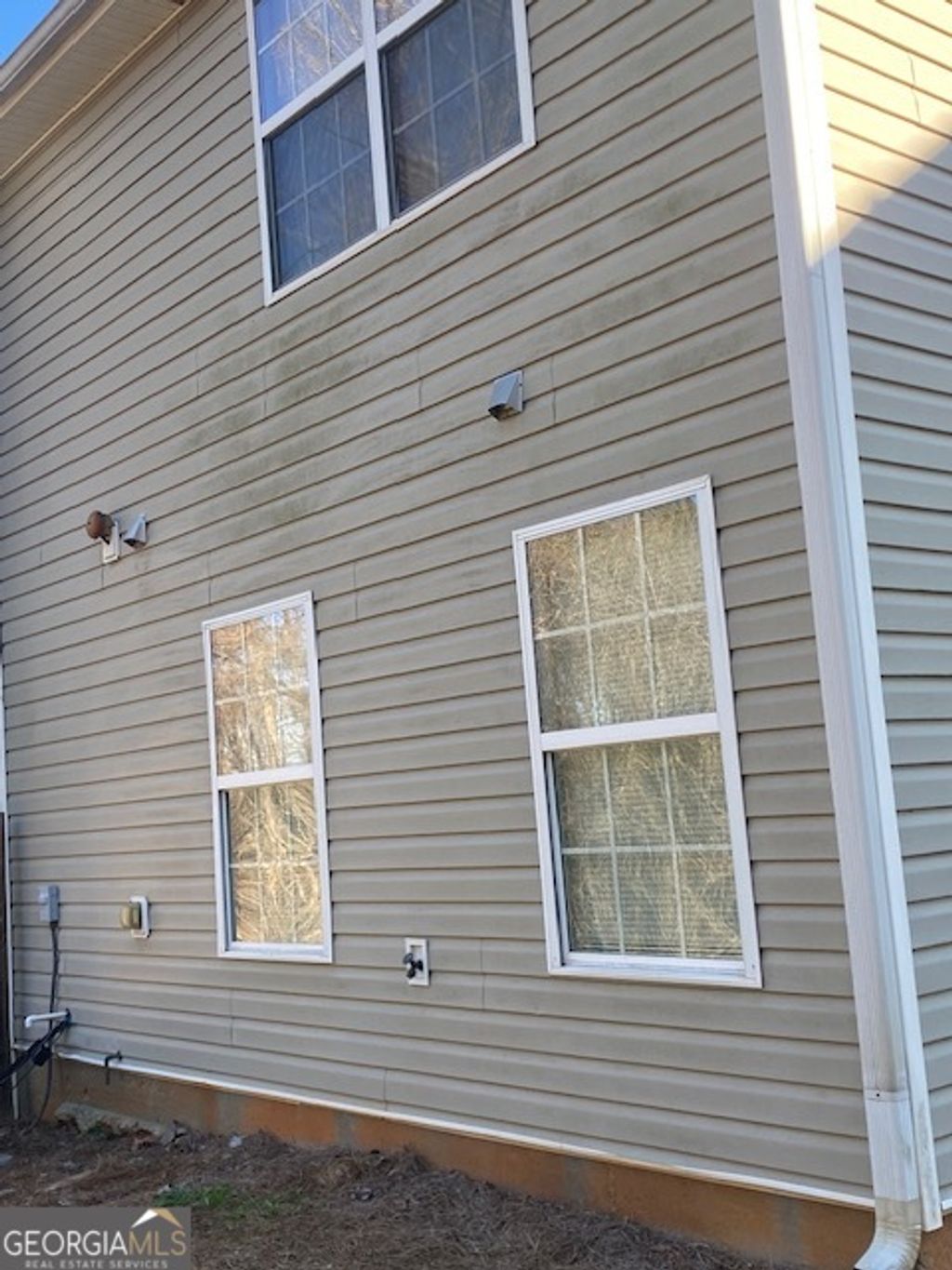 Photo of 120 Chastain Circle, Newnan, GA 30263 (MLS # 10676207)