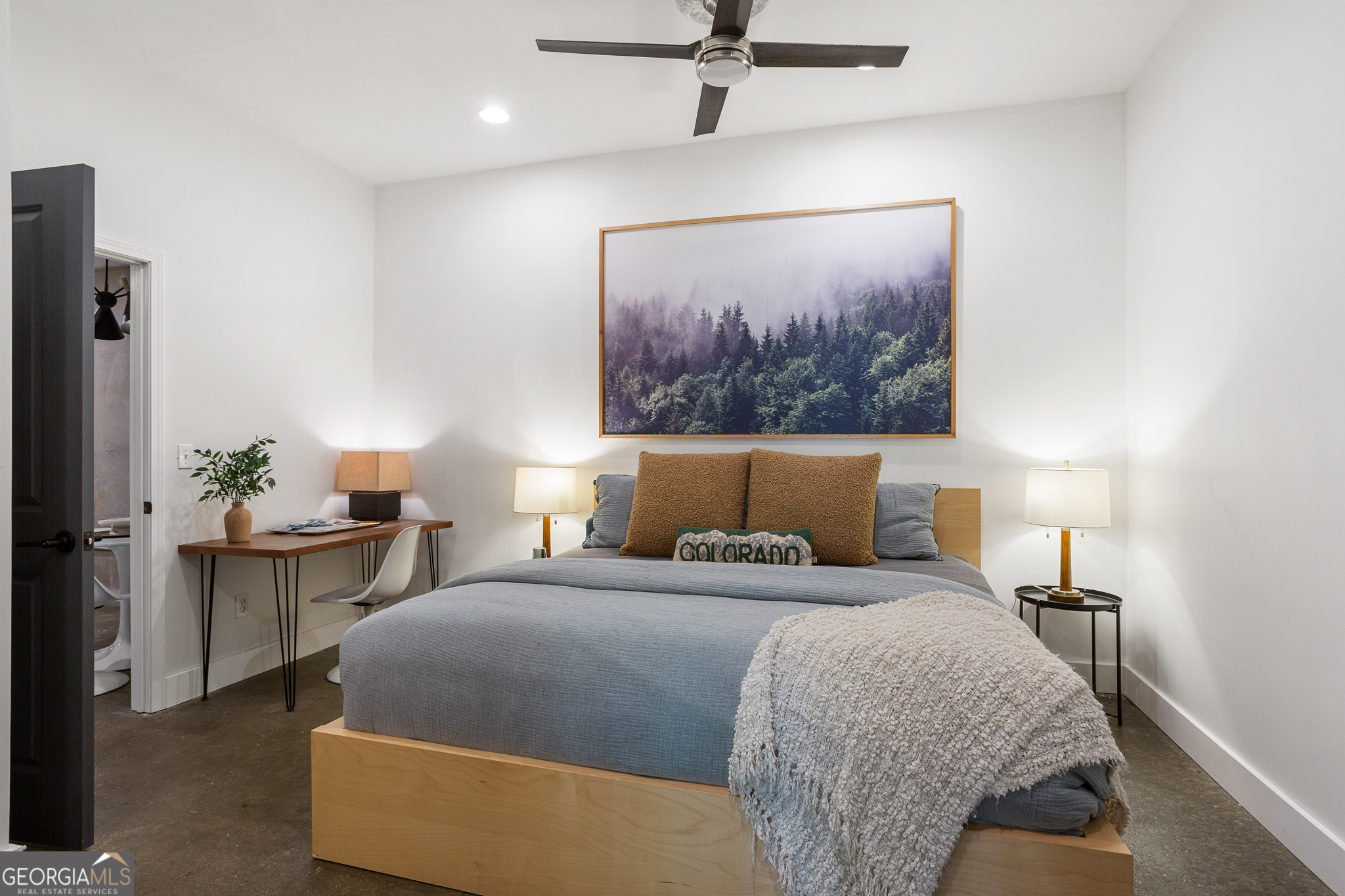 Smyrna, Georgia 30082, United States, 6 Bedrooms Bedrooms, ,5 BathroomsBathrooms,Residential,Active,118508