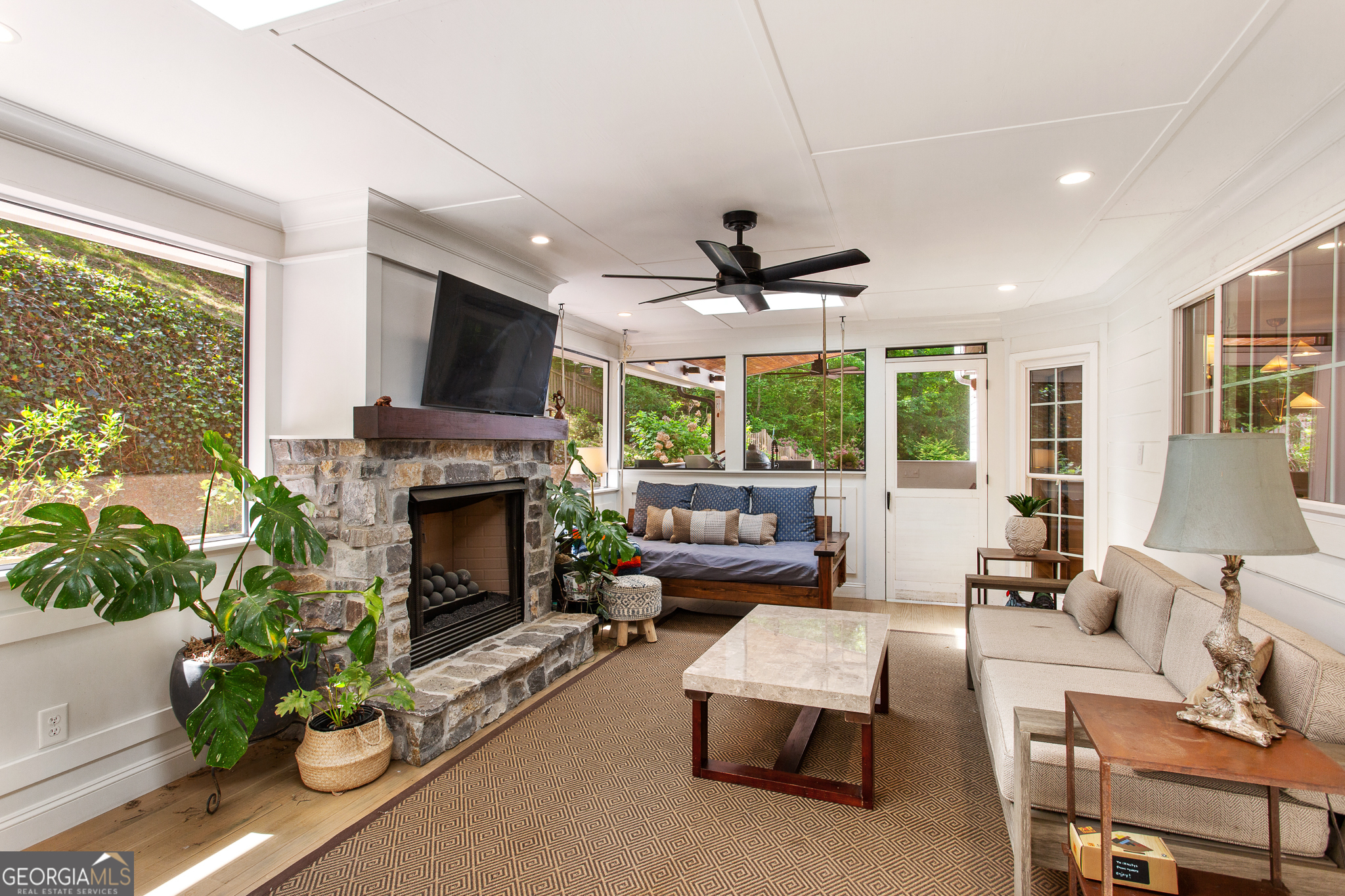 Smyrna, Georgia 30082, United States, 6 Bedrooms Bedrooms, ,5 BathroomsBathrooms,Residential,Active,118508