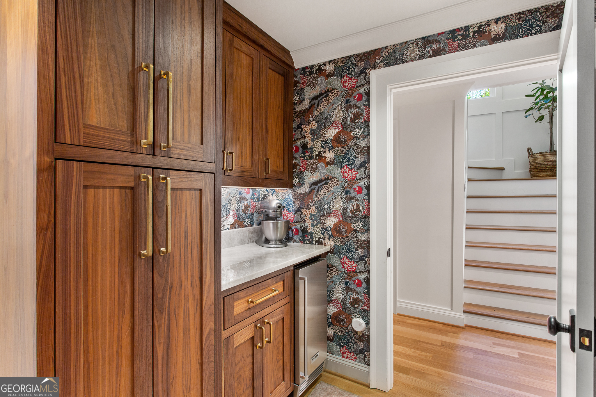 Smyrna, Georgia 30082, United States, 6 Bedrooms Bedrooms, ,5 BathroomsBathrooms,Residential,Active,118508