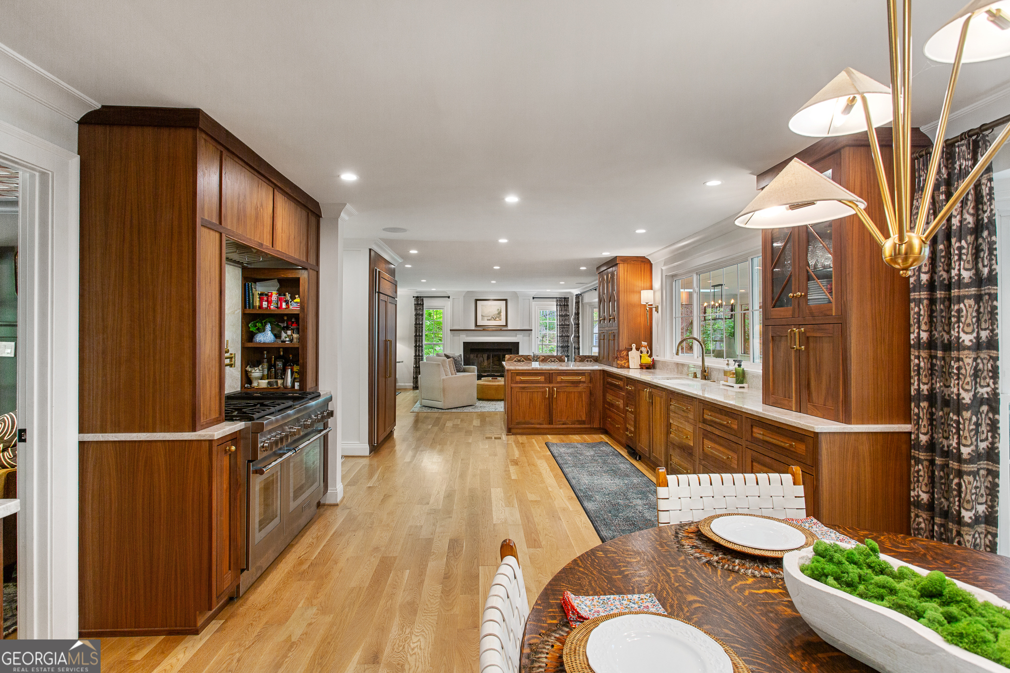 4094 Norton PL SE