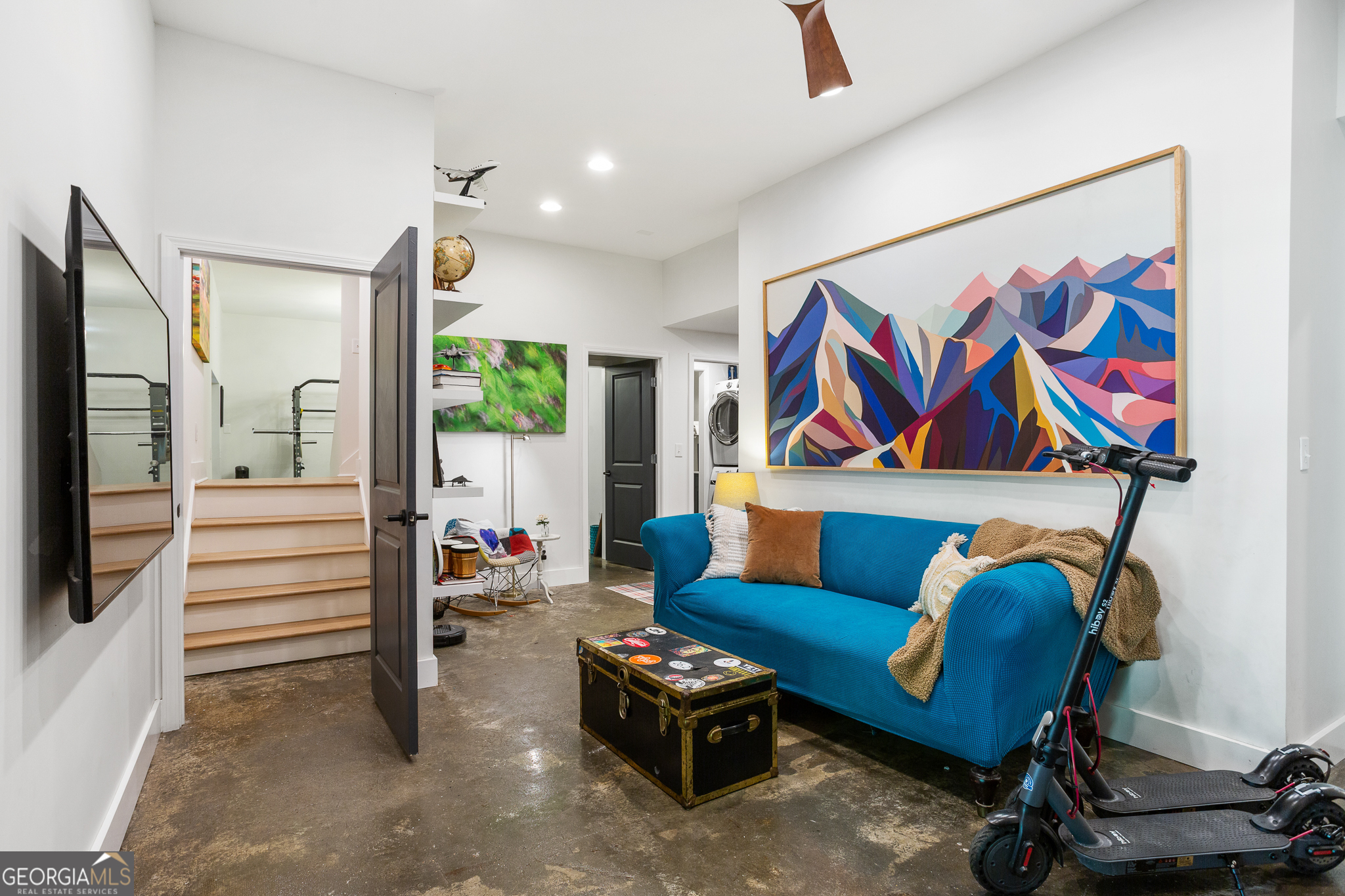 Smyrna, Georgia 30082, United States, 6 Bedrooms Bedrooms, ,5 BathroomsBathrooms,Residential,Active,118508