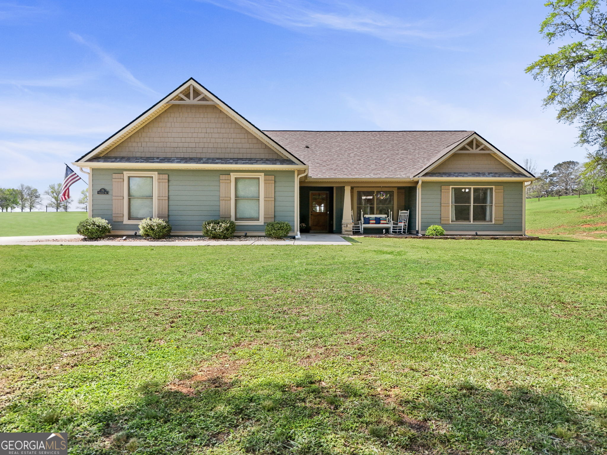 75 Flagstone DR