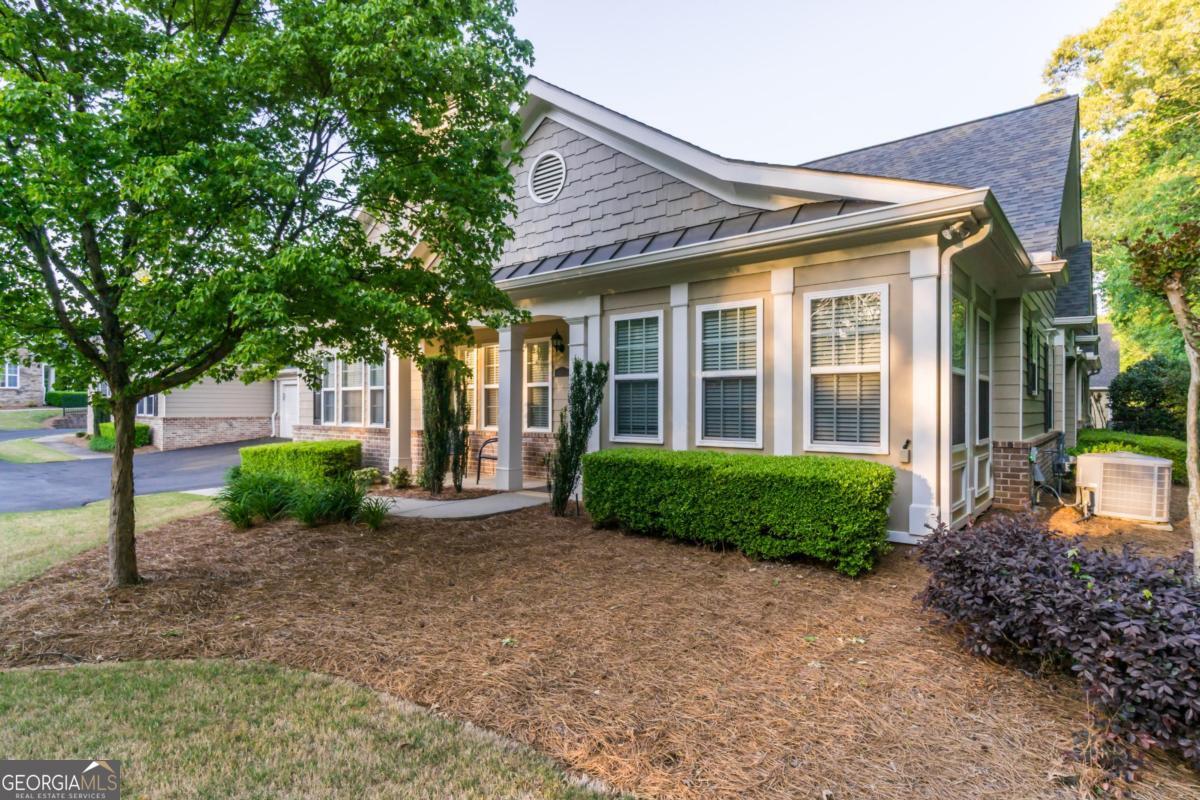 2623 Grapevine CIR 602