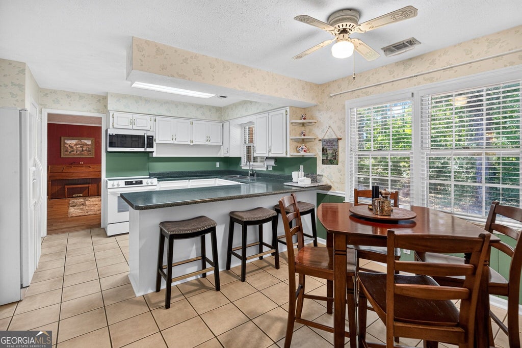 Photo of 109 Oakdale Drive, Lagrange, GA 30240 (MLS # 10876253)