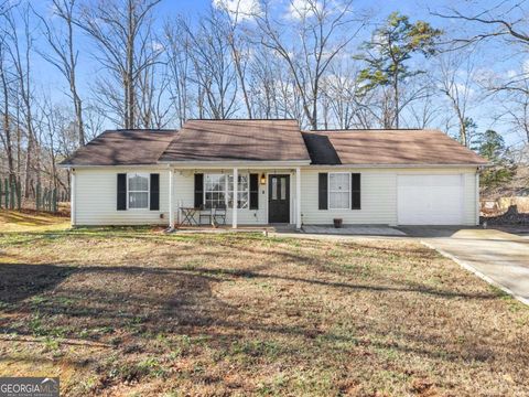 Photo of 4010 Glen Ridge, Gainesville, GA 30507 (MLS # 10672309)
