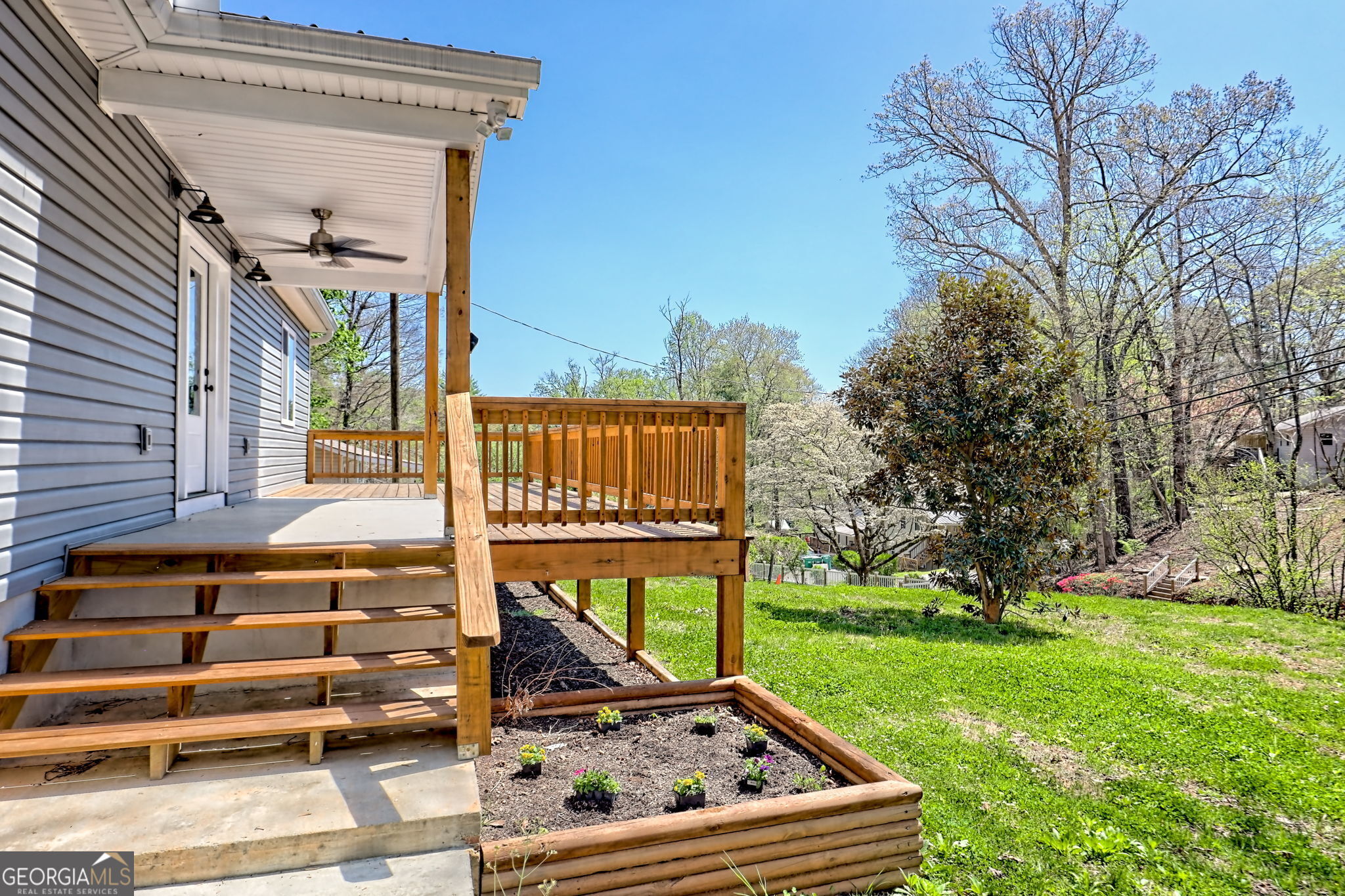 276 Dunlap ST