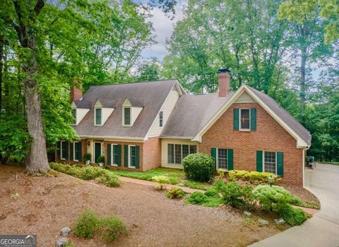 335 Cameron Ridge DR Atlanta GA 30328