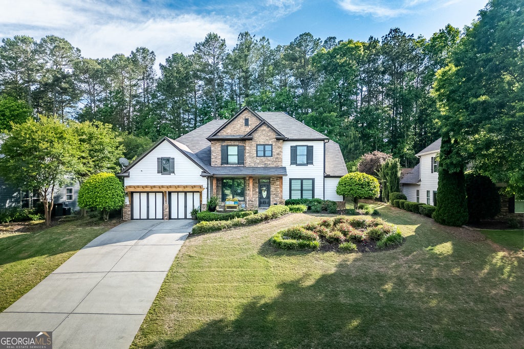 Photo of 239 Highwoods Parkway, Newnan, GA 30265 (MLS # 10792413)